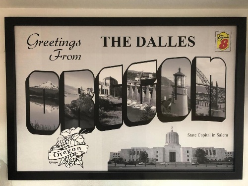 Super 8 by Wyndham The Dalles OR image 13